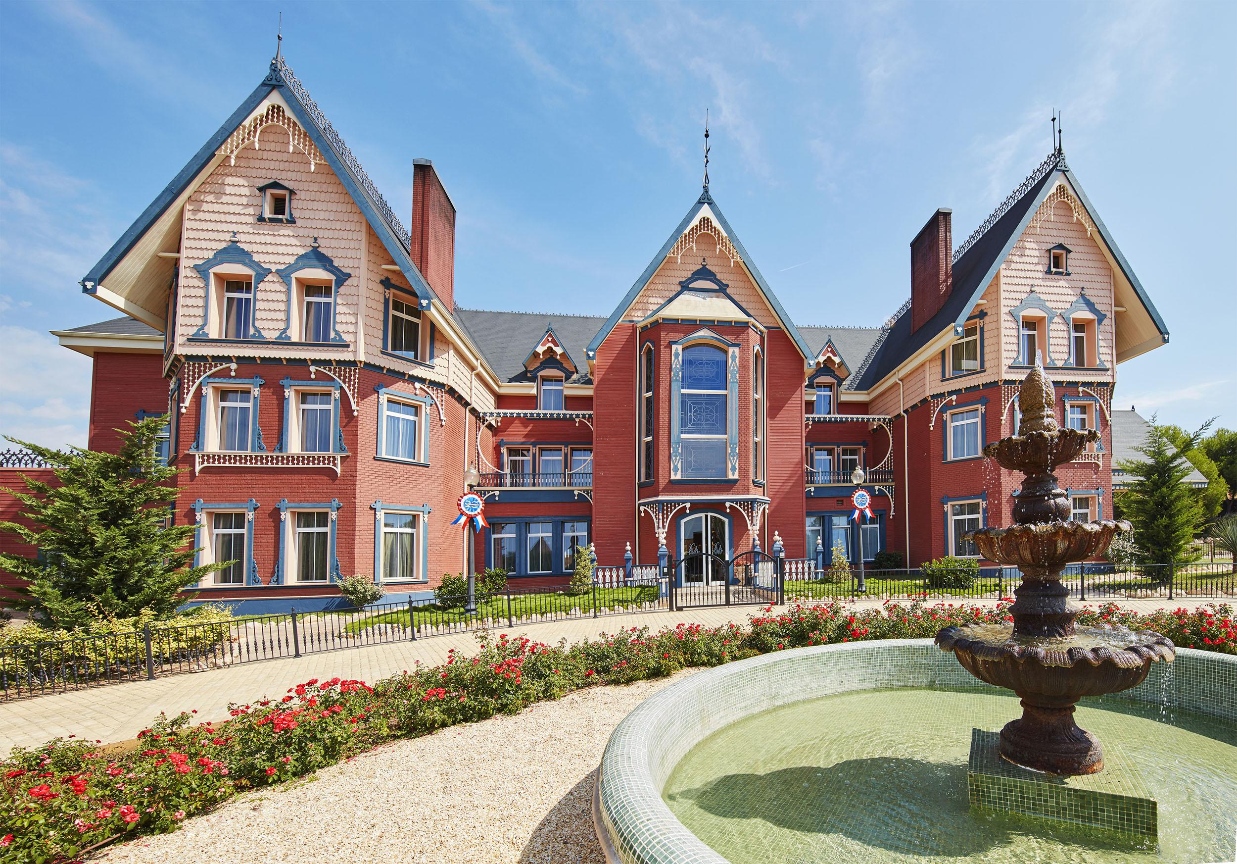 Portaventura Hotel Lucy'S Mansion - Includes Unlimited Access & Express Wristband To Portaventura Park & Ferrari Land Салоу Экстерьер фото