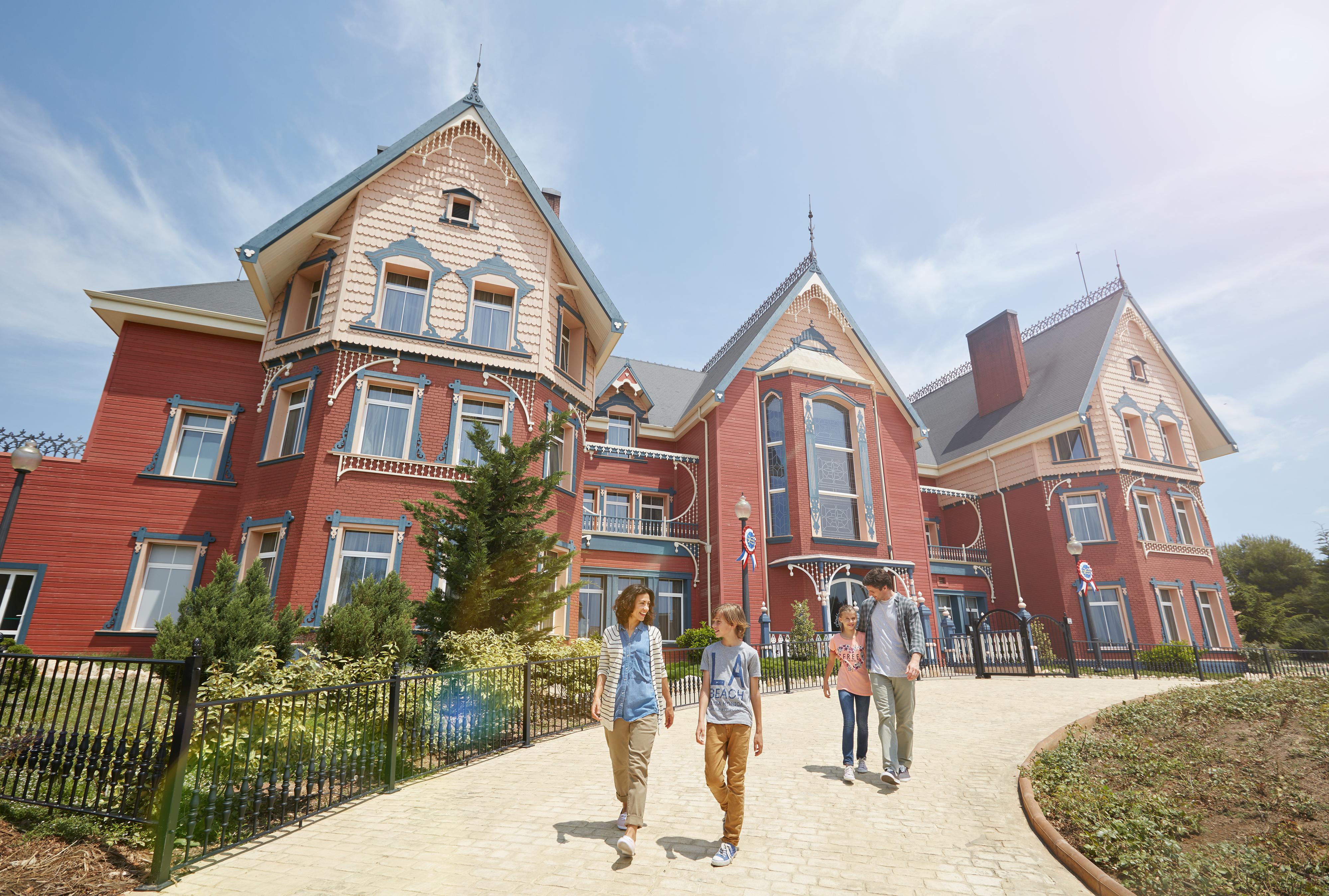Portaventura Hotel Lucy'S Mansion - Includes Unlimited Access & Express Wristband To Portaventura Park & Ferrari Land Салоу Экстерьер фото